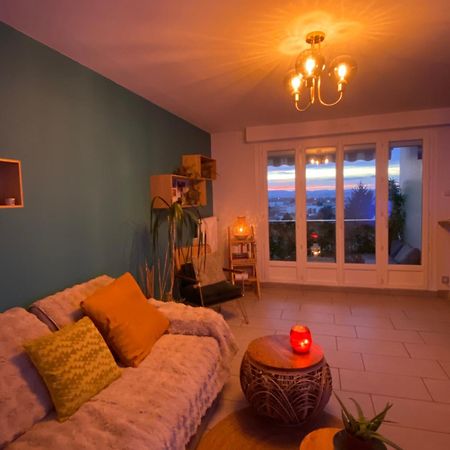 Apartamento Le Paisible Décines-Charpieu Exterior foto